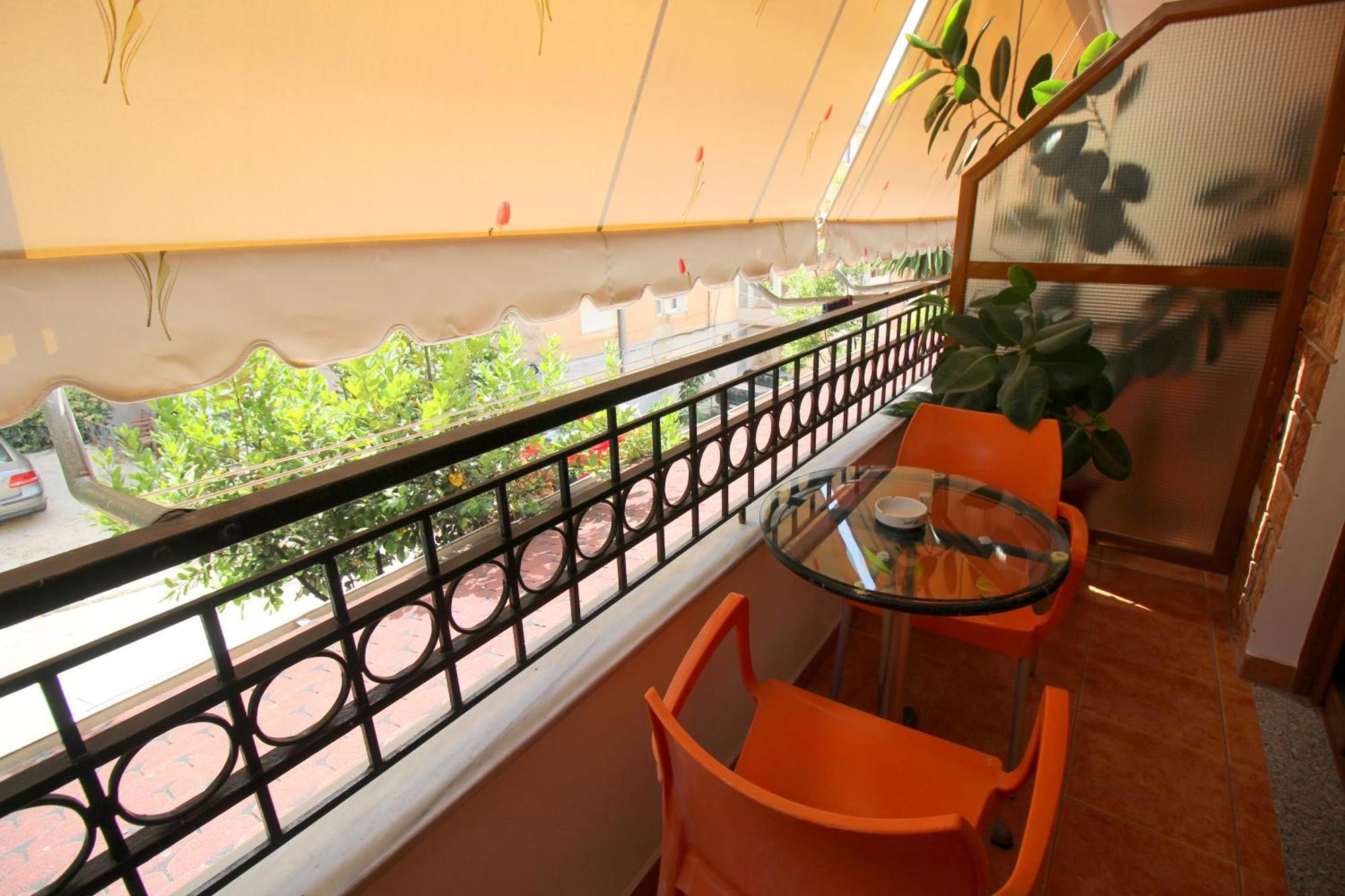 Ortus Hotel 2*